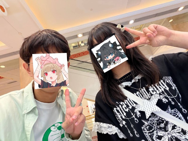 上海day2和@燕燕  燕姐面基了，人特别好呀请我打舞萌p2不约而同喝了冰淇凌红茶p3是番茄什么什么面，好吃上海day2和@燕燕  燕姐面基了，人特别好呀请我打舞萌p2不约而同喝了冰淇凌红茶p3是番茄什么什么面，好吃