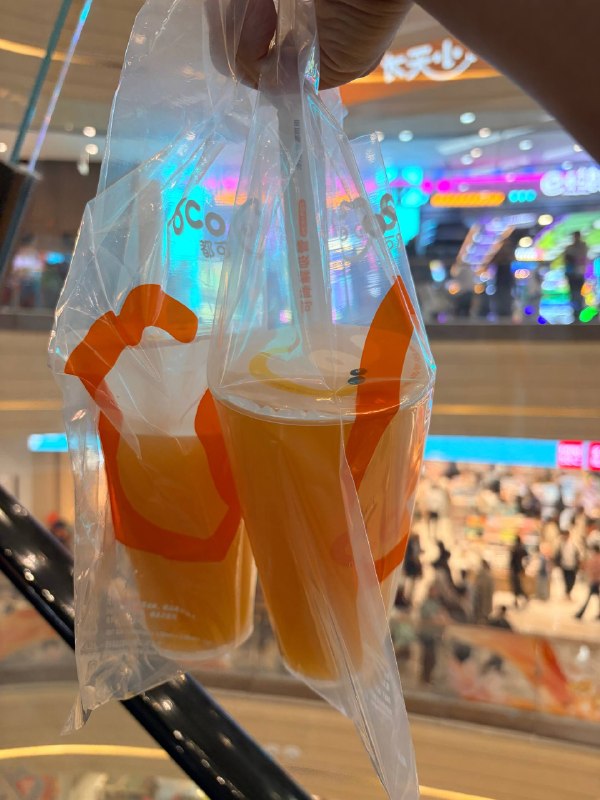 新机子手感真好 舞萌比赛荣得前八跳舞机真好玩 但是大腿抽筋了TT新机子手感真好 舞萌比赛荣得前八跳舞机真好玩 但是大腿抽筋了TT
