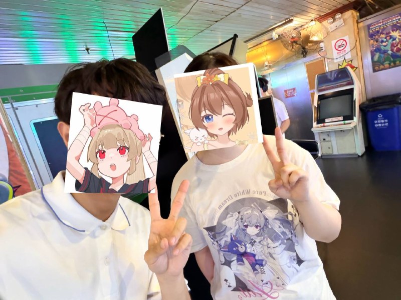 上海day12和@megumi  又偶遇了）拼了两个fdx，好强啊……上海day12和@megumi  又偶遇了）拼了两个fdx，好强啊……
