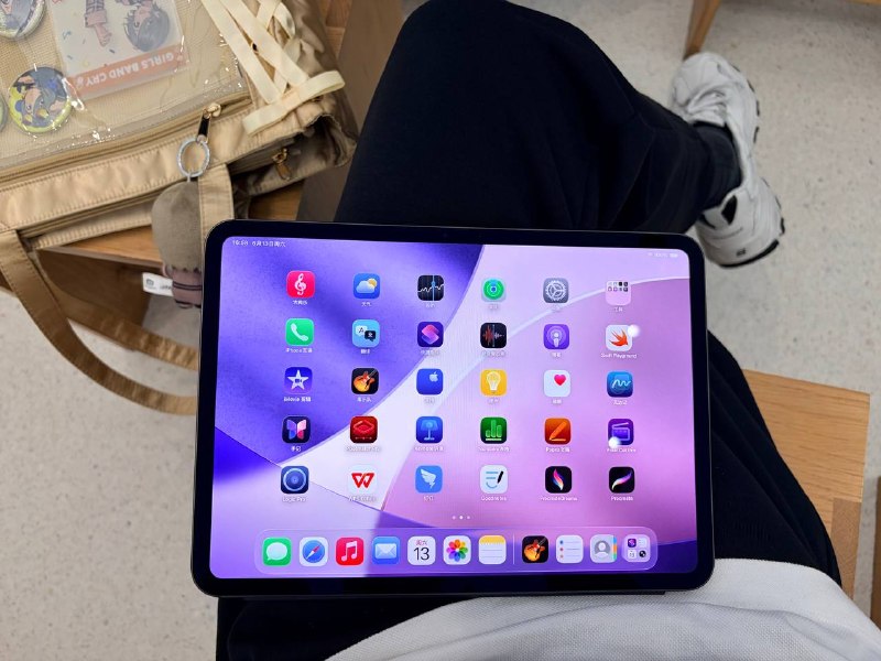 上海day4依旧Apple 五角场，参加课程还有发iPad Pro然后去ttw面基失败回来吃了Pop eyes，好贵上海day4依旧Apple 五角场，参加课程还有发iPad Pro然后去ttw面基失败回来吃了Pop eyes，好贵