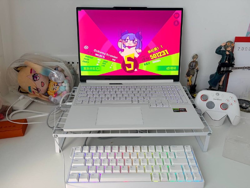 新键盘到了，手感真好