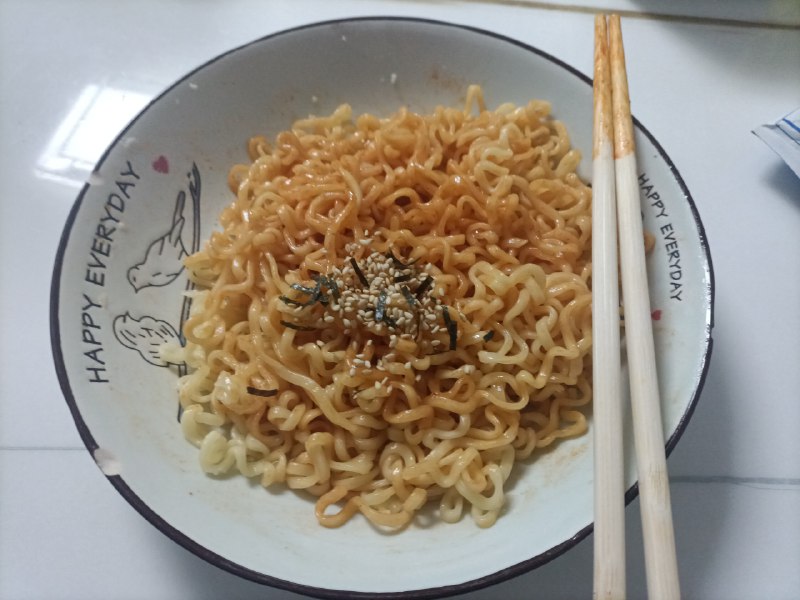 虽然被辣得没招了，但还是很喜欢面的口感