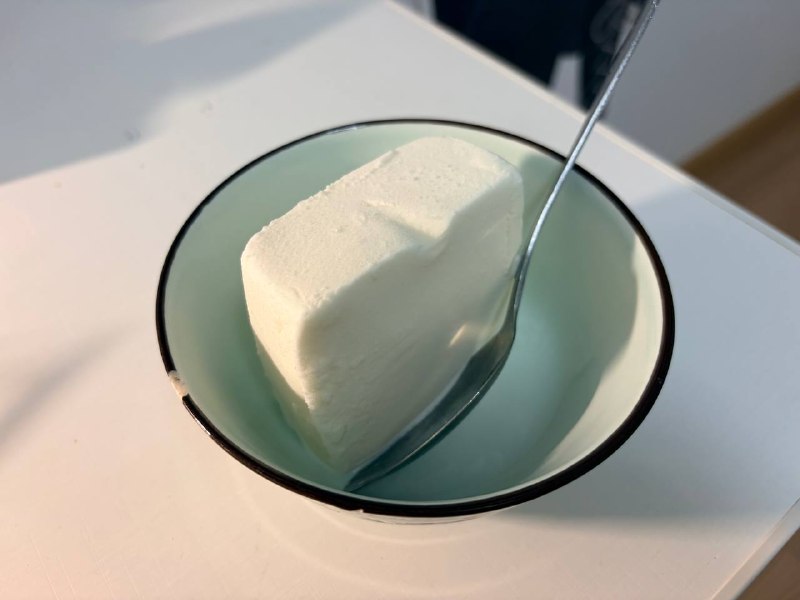 吃奶砖
