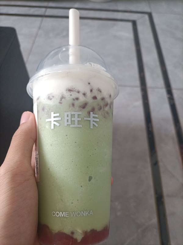 冰沙挺绵密的（应该是化了红豆的味道比较浓，抹茶没怎么喝出来不过好喝
