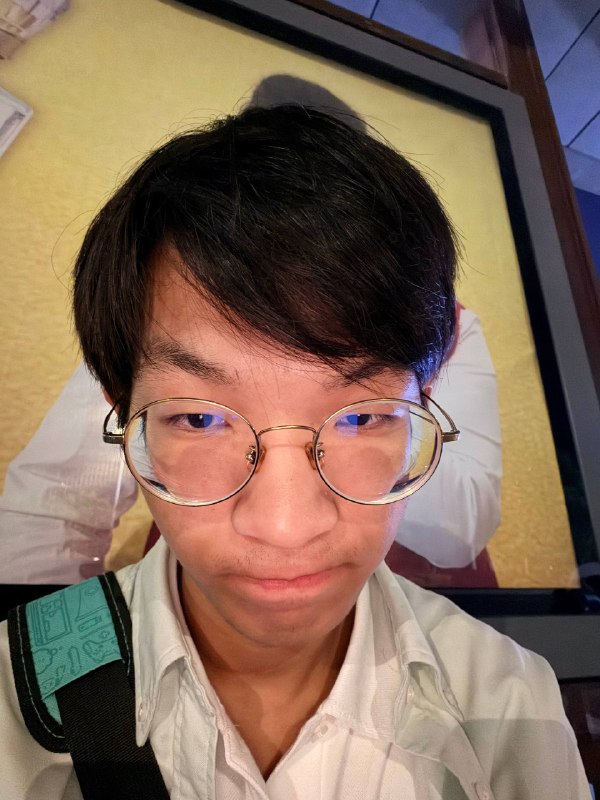 哥们你咋这么丑哥们你咋这么丑