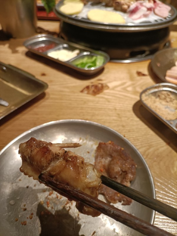 吃烤肉+给我姐过生日吃烤肉+给我姐过生日