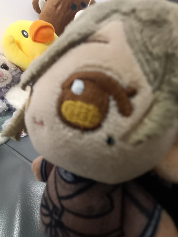 (｡･ω･｡)ﾉ♡ 这里水晶，我来扩列了！！蓝名@水晶不读已回 ，高三走读生，ip安徽淮南喜欢各种各样的东西，隐属很多（？）p1是我的属性条请您过目^_^p2是我的最大属性舞萌，打到了自己比较满意的水平，目前龟速进步中～p3是我买的一点实体漫画，是的我超级喜欢百合！有好看的作品记得推荐给我QwQp4是我推rupa，很喜欢的动画角色！！p5是凑数的⊙▽⊙p6是我听的一些人，有认识的一定要扩我！p9是我的小群，欢迎你们来玩！⚠️关于我雷